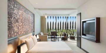 جي دبليو ماريوت مسقط يفتح أبوابه من جديد بتصاميم فريدة وعلامات تجارية تخاطب العقل والعاطفة