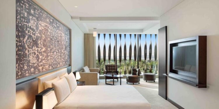جي دبليو ماريوت مسقط يفتح أبوابه من جديد بتصاميم فريدة وعلامات تجارية تخاطب العقل والعاطفة