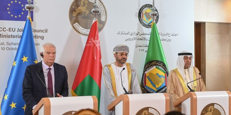 مجلس التعاون والاتحاد الأوروبي يؤكدان أهمية خفض التصعيد بين الإسرائيليين والفلسطينيين