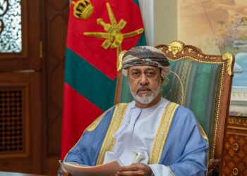 جلالة السلطان يترأس اجتماع مجلس الوزراء بقصر البركة العامر