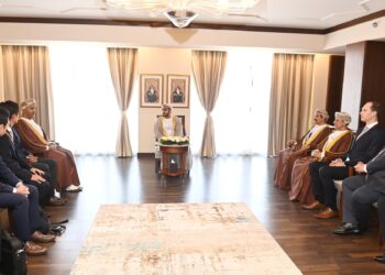 السّيد ذي يزن يلتقي برؤساء مجالس إدارات الشركات العالمية المشاركة في منتدى الدقم الاقتصادي الأول