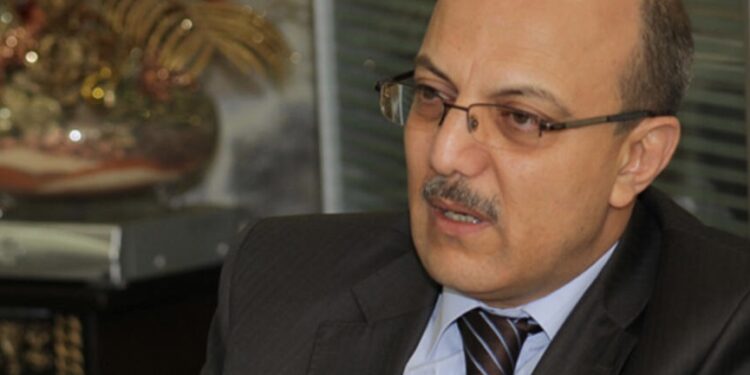 حول الغطرسة والجنون والحيوانات البشرية! 1 حول الغطرسة والجنون والحيوانات البشرية!