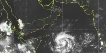 تطور الحالة المدارية إلى مستوى عاصفة مدارية” تيج”