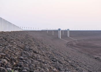 موارد المياه بمحافظة ظفار تؤكد جاهزية وكفاءة السدود في صلالة