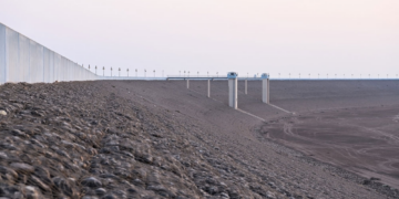 موارد المياه بمحافظة ظفار تؤكد جاهزية وكفاءة السدود في صلالة