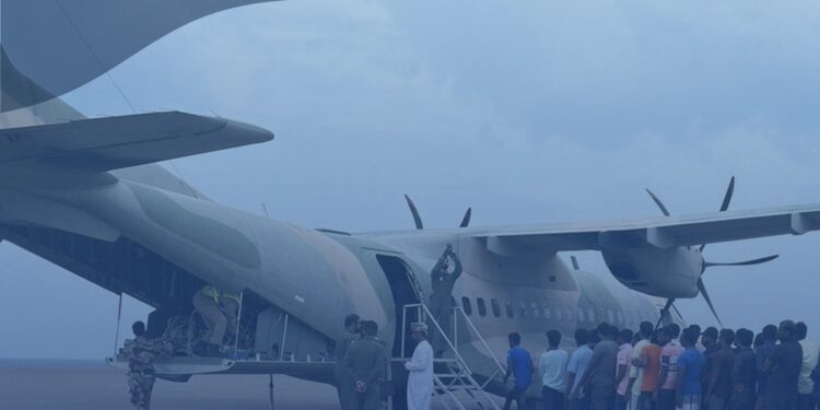 انتهاء عملية إجلاء السكان من جزر ⁧‫الحلانيات‬⁩ إلى ولاية ⁧‫صلالة‬⁩ بظفار