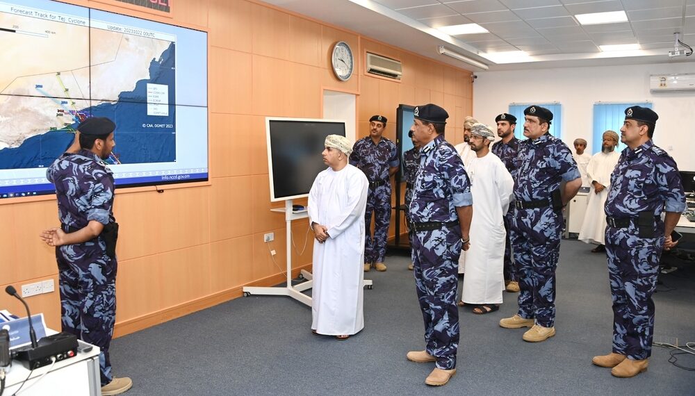 وزير الصحة: الوزارة قامت بالعديد من الإجراءات لاستدامة القطاع الصحي بمحافظة ظفار 1 وزير الصحة: الوزارة قامت بالعديد من الإجراءات لاستدامة القطاع الصحي بمحافظة ظفار