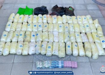 القبض على 4 أشخاص بحوزتهم أكثر من 80 كيلوجرامًا من مخدريّ الكريستال و الحشيش