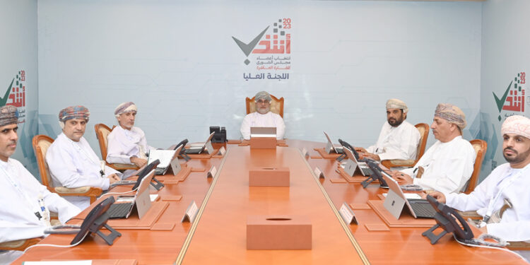 اللجنة العليا للانتخابات تتابع سير العملية الانتخابية