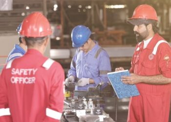 “٨٧٪” نسبة إجمالي التوظيف في القطاعين الحكومي والخاص للربع الثالث للعام الحالي