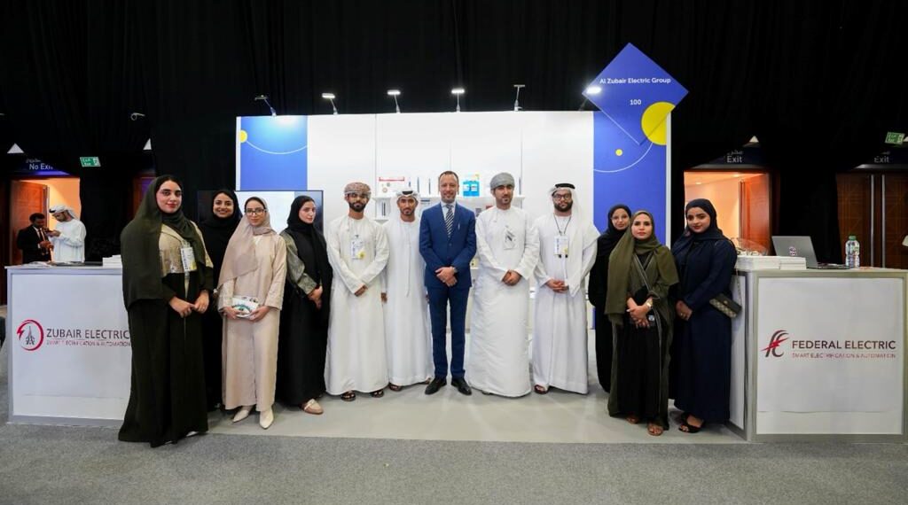 قطاع الكهرباء الذكية وأنظمة التشغيل الآلي بمؤسسة الزبير يشارك في معرض رؤية الإمارات للوظائف 2023 1 قطاع الكهرباء الذكية وأنظمة التشغيل الآلي بمؤسسة الزبير يشارك في معرض رؤية الإمارات للوظائف 2023