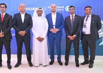 مدينة مصدر وهواوي تتعاونان لتسريع مسار الحياد المناخي