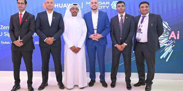 مدينة مصدر وهواوي تتعاونان لتسريع مسار الحياد المناخي