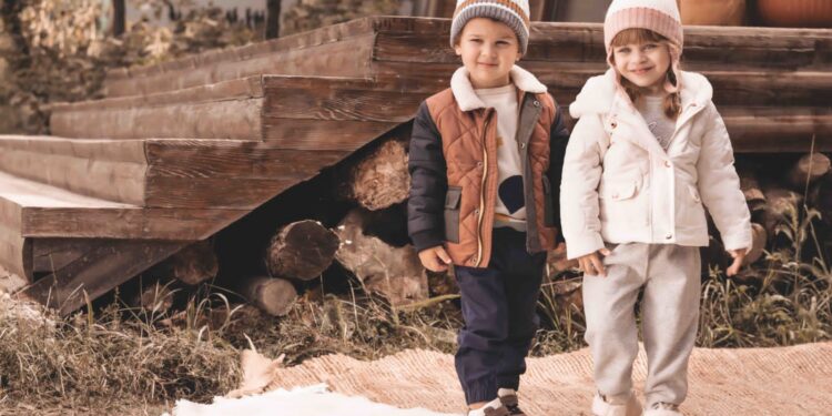 ردتاغ تطلق تشكيلتها من الأزياء العملية الأنيقة لموسم خريف وشتاء 2023