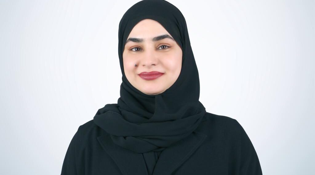 بنك مسقط يفتخر بعمل و بدور الموظفات في مسيرة النجاح والريادة