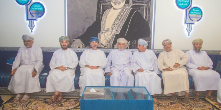 جهاز الاستثمار العماني يستعرض أبرز أعماله وأنشطته وجهوده في التحفيز الاقتصادي 1 جهاز الاستثمار العماني يستعرض أبرز أعماله وأنشطته وجهوده في التحفيز الاقتصادي