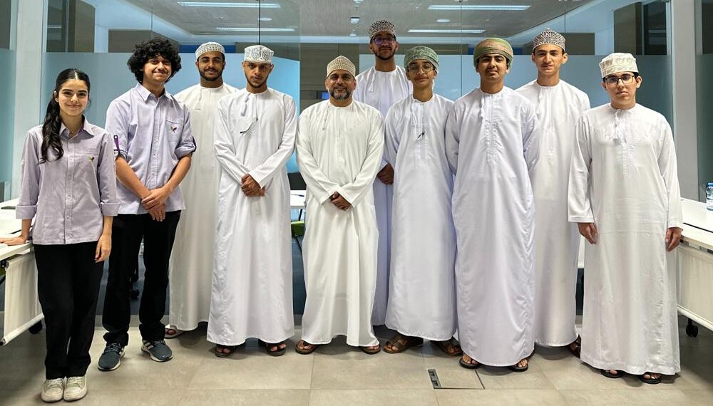 طلاب مدارس مجموعة ABQ التعليمية يشاركون في برنامج الظل الوظيفي 1 طلاب مدارس مجموعة ABQ التعليمية يشاركون في برنامج الظل الوظيفي