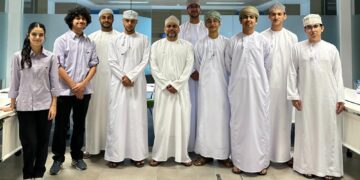 طلاب مدارس مجموعة ABQ التعليمية يشاركون في برنامج الظل الوظيفي