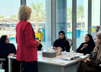 بنك مسقط يدشن الدفعة الثانية من برنامج تدريب المدراء الجدد ضمن أكاديمية جدارة 