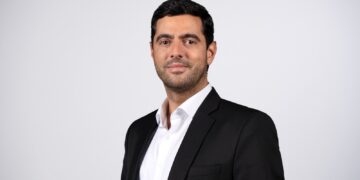 بنك عُمان العربي يستمر في تمكين الكوادر النسائية من قائدات الغد