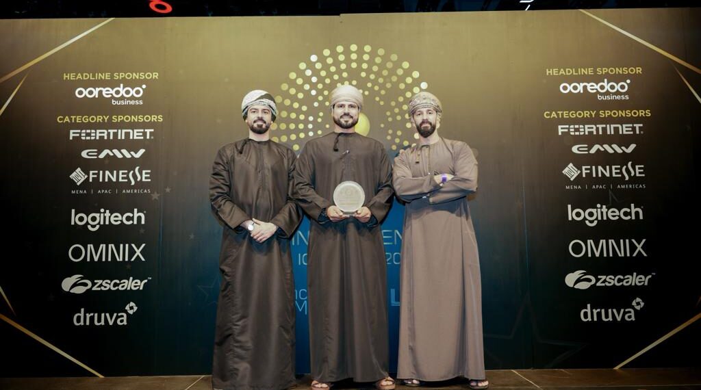 تكريم أوريدو خلال حفل توزيع جوائز تكنولوجيا المعلومات والاتصالات الذكية للعام 2023م