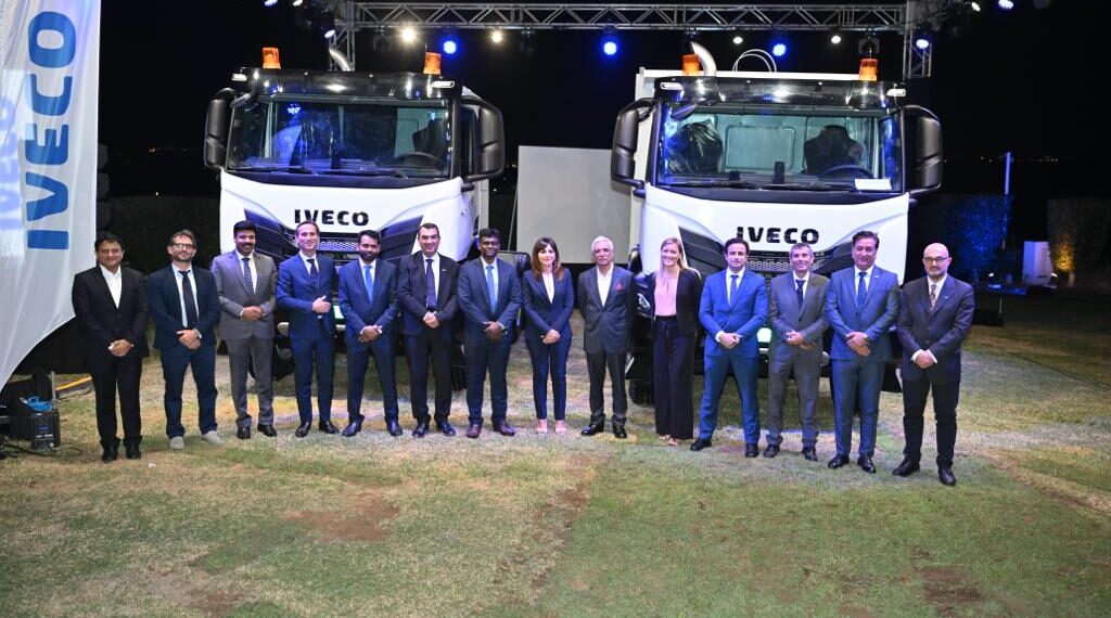 IVECO و شركة مسقط أوفرسيز لتجارة المعدات تطلقان شاحنة الطرق الوعرة