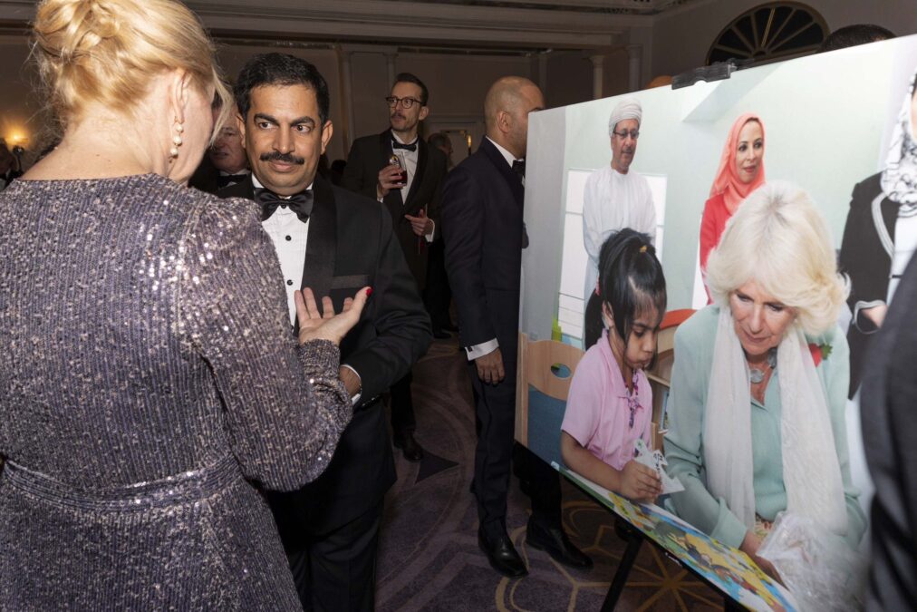 سلطنة عُمان تشارك في حفل توزيع جوائز جمعية الصحافة الأجنبية بلندن 3 IMG 0075