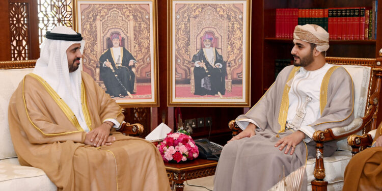 سمو السيد ذي يزن بن هيثم آل سعيد يستقبل سمو الشيخ ذياب بن محمد بن زايد آل نهيان