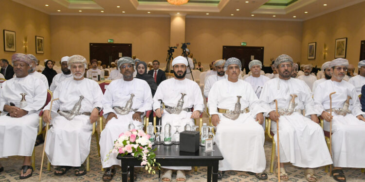 المؤتمر العُماني للصيرفة الإسلامية يستعرض الأساليب المبتكرة في المنتجات المالية الإسلامية 1 المؤتمر العُماني للصيرفة الإسلامية يستعرض الأساليب المبتكرة في المنتجات المالية الإسلامية