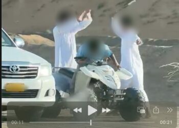 إيقاف شخصين اعتدوا بالضرب على مقيم بشمال الشرقية