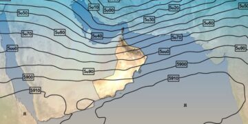 بدءًا من الخميس المقبل.. تأثر أجواء سلطنة عمان بأخدود من منخفض جوي