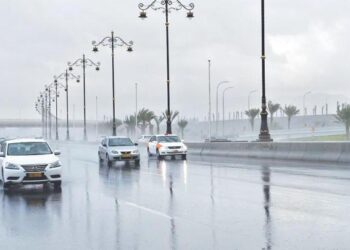 تقرير رقم “1” حول تأثر أجواء سلطنة عمان بأخدود منخفض جوي