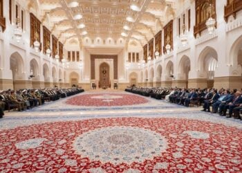 الأمين العام لمجلس الشورى : يؤكد أن الخطاب السامي يعد بمثابة خارطة طريق لملامح المرحلة المقبلة لسلطنة عُمان