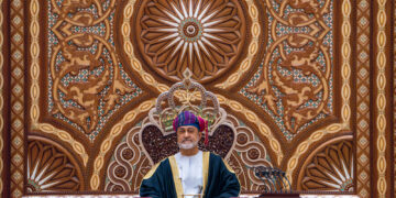بعد غدٍ.. سلطنة عُمان تحتفلُ بالعيد الوطني الـ 53 المجيد