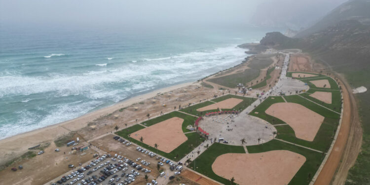 962 ألف زائر لموسم خريف ظفار 2023 بإجمالي إنفاق 103 ملايين ريال عُماني