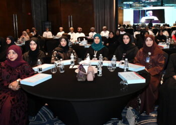 “الصحة” تدشن لقاح الروتا والنسخة الرابعة من الدليل الوطني لبرنامج التحصين والدليل العُماني للتحصين