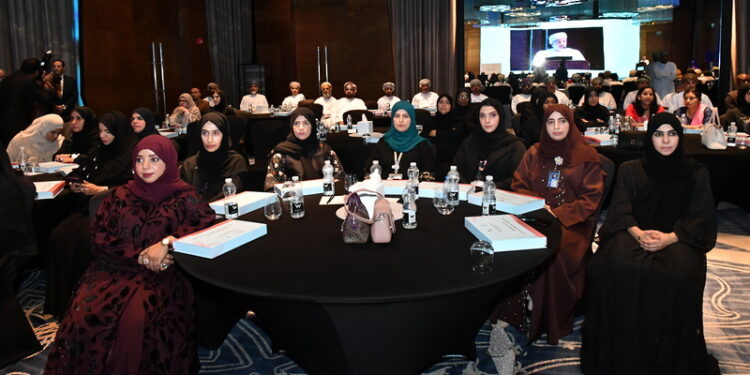 “الصحة” تدشن لقاح الروتا والنسخة الرابعة من الدليل الوطني لبرنامج التحصين والدليل العُماني للتحصين