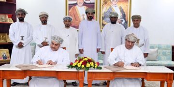 الثروة الزراعية توقّع على اتفاقيتين لتمويل مشروعي حقول العنب النموذجية وتربية الدواجن