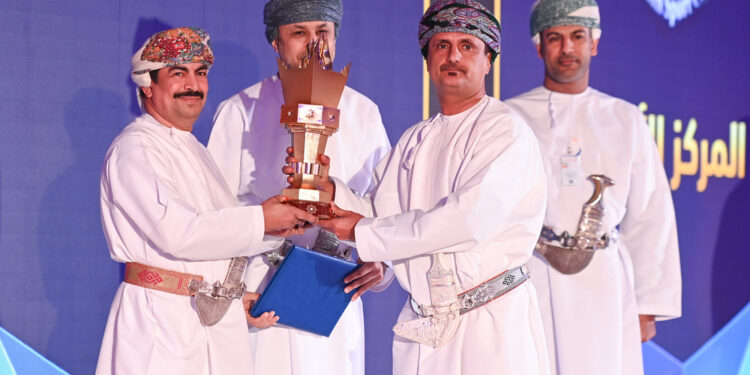 نادي صلالة يتوّج بكأس جلالة السُّلطان المعظم للشباب للموسم الرياضي 2021 / 2022 1 نادي صلالة يتوّج بكأس جلالة السُّلطان المعظم للشباب للموسم الرياضي 2021 / 2022