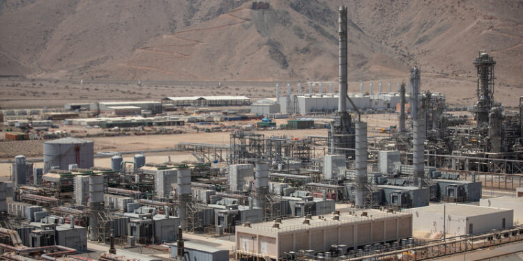 أكثر من 49 مليار متر مكعب إجمالي الإنتاج المحلي والاستيراد من الغاز الطبيعي لسلطنة عُمان 1 أكثر من 49 مليار متر مكعب إجمالي الإنتاج المحلي والاستيراد من الغاز الطبيعي لسلطنة عُمان