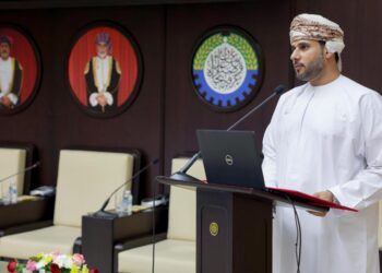 ندوة الفرص والتحديات في قطاع الثروة السمكية تناقش تعزيز الاستثمار ورفع القيمة المضافة تعلن وظائف شاغرة