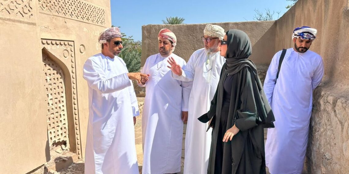 محافظ جنوب الباطنة ووكيل التراث والسياحة للتراث يزورون عدد من المعالم التاريخية والأثرية بولايات الرستاق ونخل 1 محافظ جنوب الباطنة ووكيل التراث والسياحة للتراث يزورون عدد من المعالم التاريخية والأثرية بولايات الرستاق ونخل