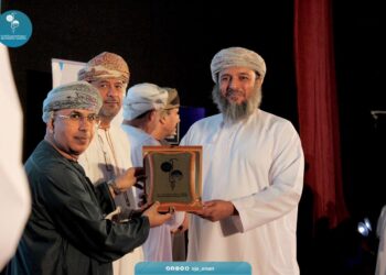 تكريماً لأعضاء الجمعية وللمشاركين في المسابقات التي قدمتها.. جمعية الصحفيين العُمانية تحتفل بيومها السنوي