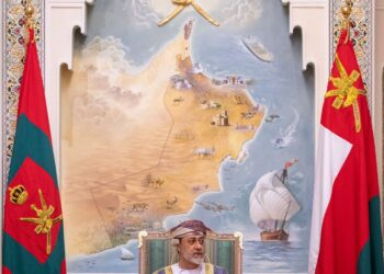 بالصور.. جلالة السلطان يترأس اجتماع مجلس الوزارء بقصر البركة العامر