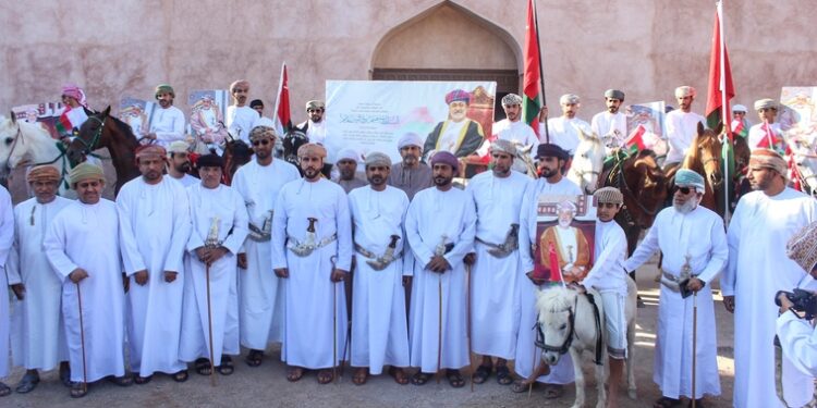 مسيرة ولاء وعرفان لجلالة السلطان المعظّم بولاية السويق