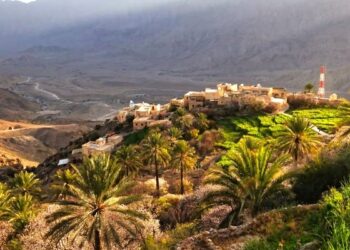 أكثر من ٣٢ ألف زائر لقرية وكان بولاية نخل العام الماضي