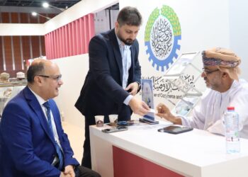 بمشاركة نحو 16 شركة عمانية .. الغرفة تحتتم مشاركتها في (جلفود 2024)