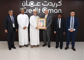 كريدت عُمان و المؤسسة الإسلامية لتأمين الاستثمار وائتمان الصادرات يبحثان سبل التعاون في مجال تأمين الائتمان .