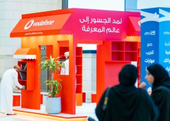 فودافون عُمان.. نموذجًا للعطاء الثقافي في معرض مسقط الدولي للكتاب