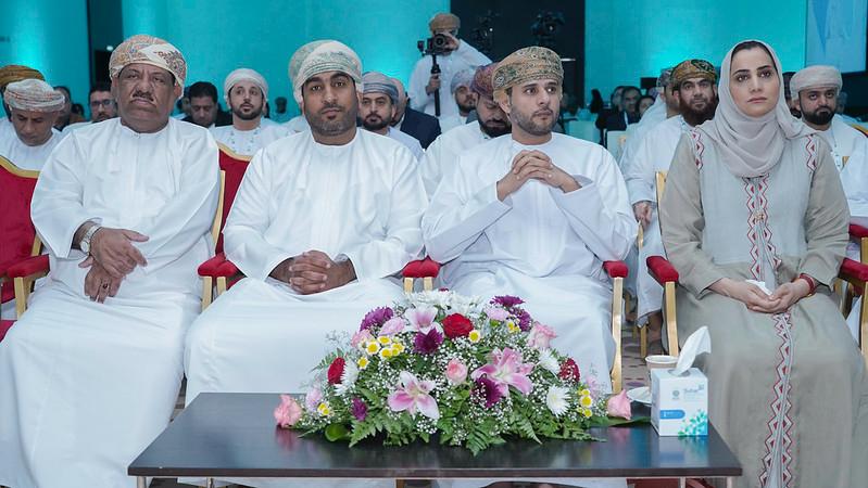 فعالياته تتواصل لليوم الثاني على التوالي.. منتدى صحار للاستثمار يبحث فرص وممكنات الاستثمار 4 76ad59fc c580 44b9 8c44 fb8c59370353